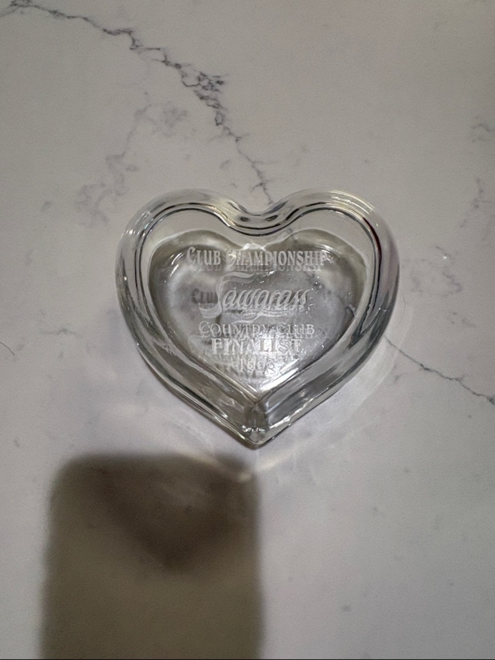 Heart-Shaped Glass Dish - Clear Sawgrass Golf finalist gift… - Picture 4 of 4